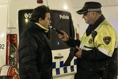 Imagen de archivo de un control de alcoholemia.