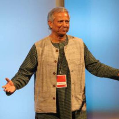 2006: Banco Grameen e Muhammad Yunus

O Comitê norueguês concedeu ao economista Muhammad Yunus (Bangladesh) o Nobel da Paz por “ser o idealizador do microcrédito” (pequenos empréstimos sem garantias que conseguiram tirar da miséria milhões de pessoas em todo o mundo).