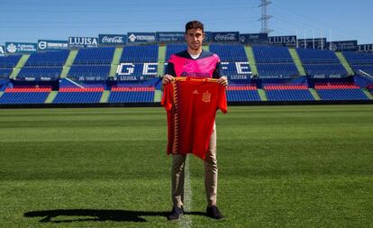 Jaime Mata, con la camiseta de España.