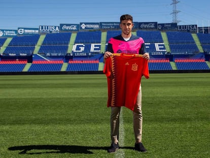 Jaime Mata, con la camiseta de España.