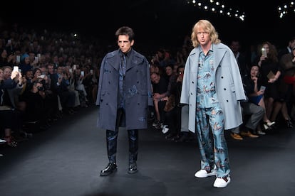 Ben Stiller y Owen Wilson desfilaron por sorpresa en el desfile de Valentino de 2015.