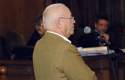 Luis Falc&oacute;n P&eacute;rez durante el juicio 