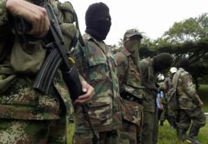 En un país como Colombia, que por primera vez en cincuenta años está ante la posibilidad real de terminar el conflicto con las FARC, el Gobierno no quiere que se abra otro frente de violencia. EFE/Archivo