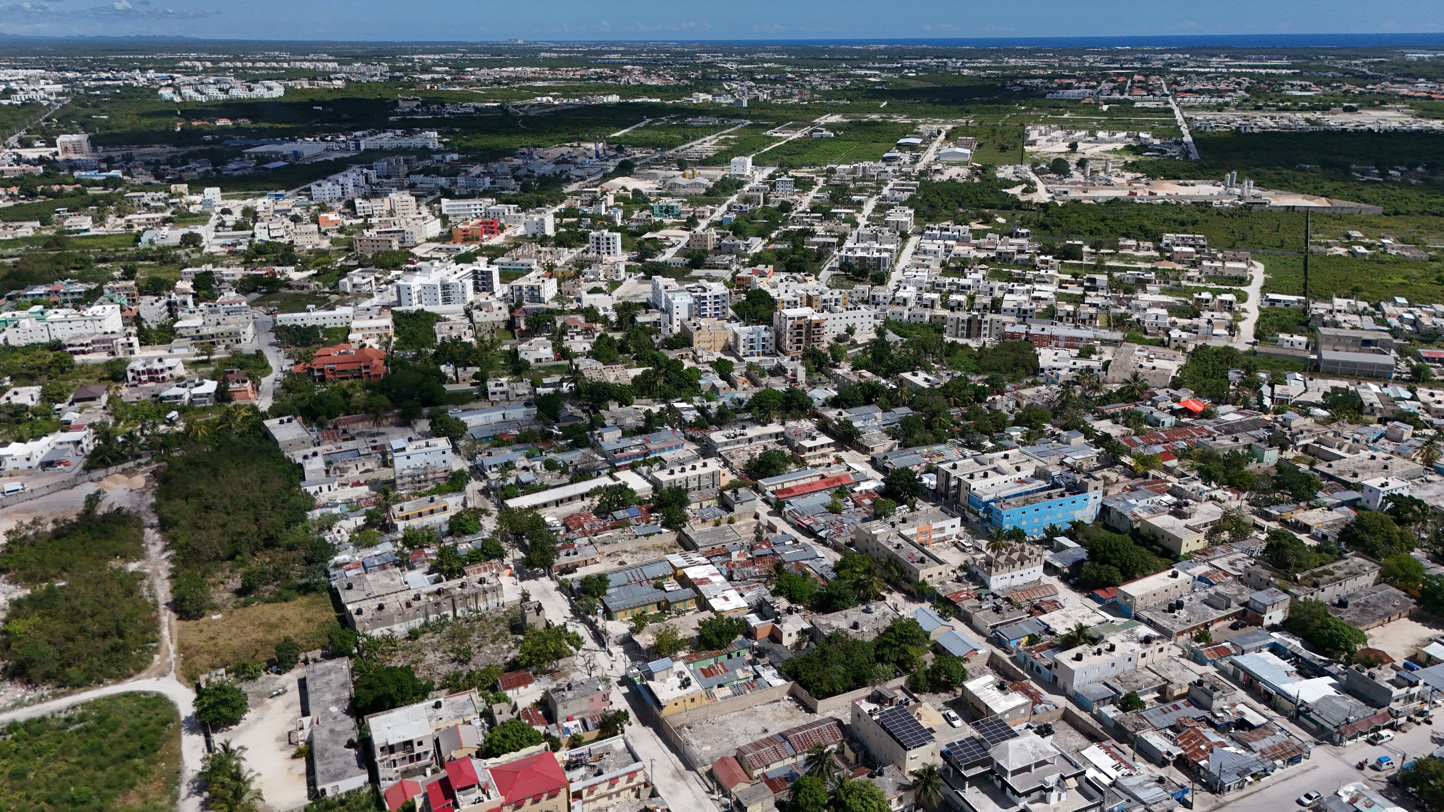 Vista general de Villa Esperanza, un barrio popular en la zona de Friusa, donde residen cientos de migrantes haitianos.