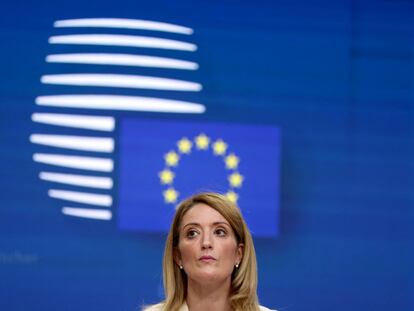 La presidenta del Parlamento Europeo, Roberta Metsola, durante una conferencia de prensa en Bruselas, el 9 de febrero de 2023.