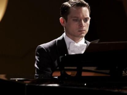 Elijah Wood en un fotograma de la película Grand Piano que abrirá Sitges.