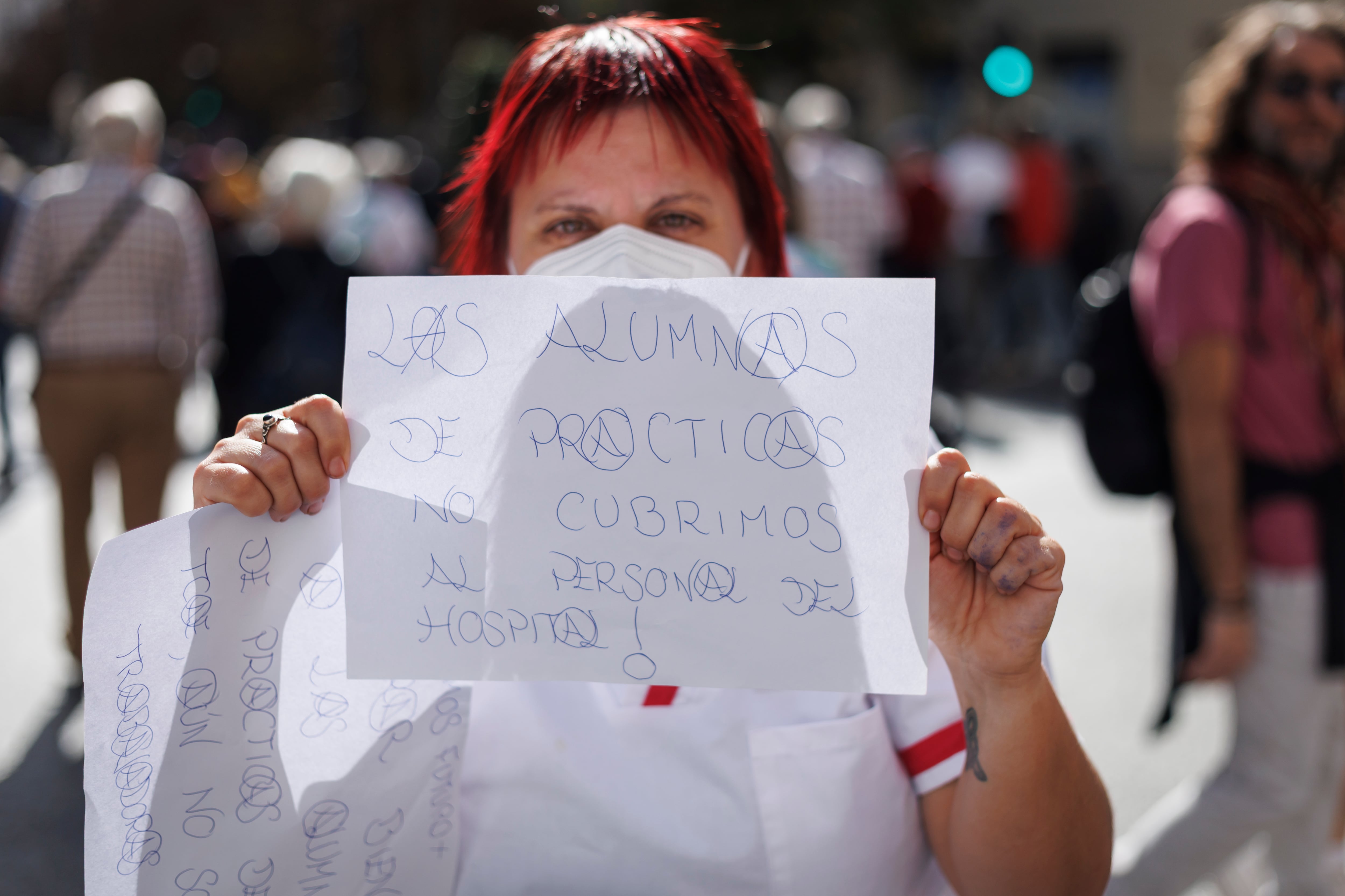 Manifestación en defensa de la Sanidad Pública en Andalucía, este domingo en Granada. 
