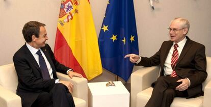 Zapatero con el presidente del Consejo Europeo, Herman Van Rompuy.