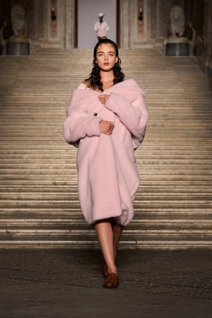 MAX MARA RESORT 2026