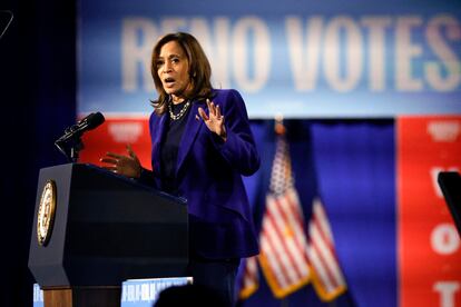 Kamala Harris habla durante un evento de campaña en Reno, Nevada, este 31 de octubre.