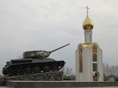 Plaza central en Tiraspol, capital de Transnistria.