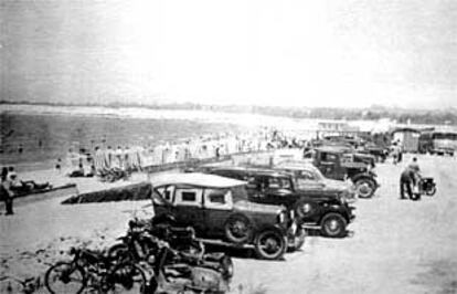 La playa de Valdelagrana,  en los años cincuenta.