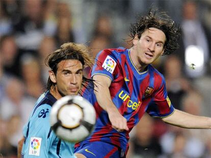 Messi dispara pese a la oposición de Cisma.
