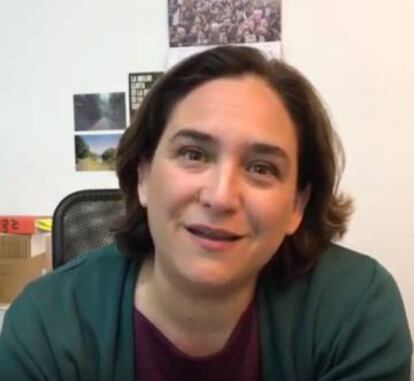 Ada Colau, al canal que ha obert a Youtube per relatar la campanya electoral.
