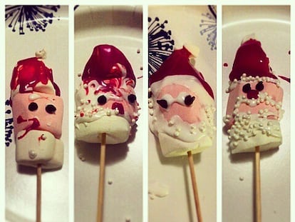 Santa Claus empalados. / POPSUGAR