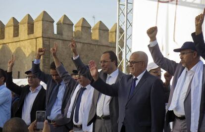 Miembros del Partido Justicia y Desarrollo, durante el &uacute;ltimo mitin electoral celebrado el jueves en Sal&eacute; (Marruecos). 