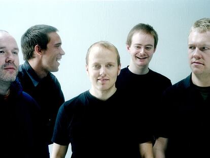 Desde la izquierda, Magnus Broo, Nilssen-Love, Håker Flaten, Håvard Wiik y Fredrik Ljungkvist.