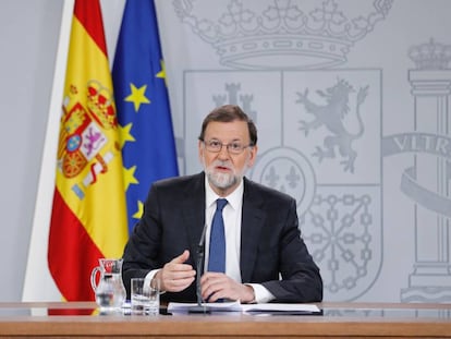 Mariano Rajoy en la comparecencia tras presentar el PSOE la moción de censura.
 