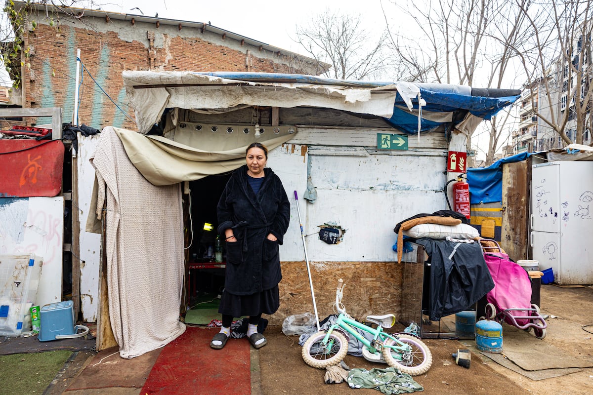 Barcelona Moves to Evict Vallcarca Shanties, Declares Them Uninhabitable - News Directory 3