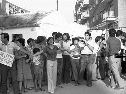 Manifestación vecinal en favor de la vivienda digna en 1976.