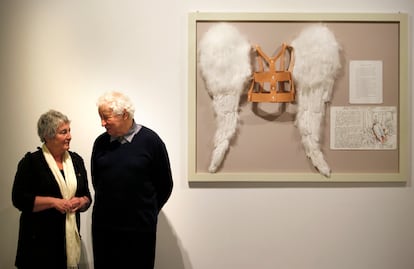 Ilya y Emilia Kabakov, el 4 de abril de 2013, en una exposición de su obra en la madrileña galería Ivorypress.