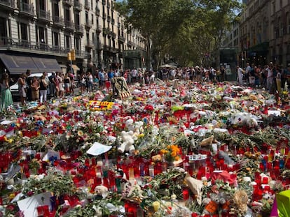 Homenatge espontani a la Rambla l'agost passat.