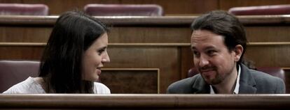 Irene Montero y Pablo Iglesias, en el Congreso.