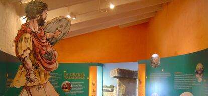 Interior del museo arqueológico de Sanitja.