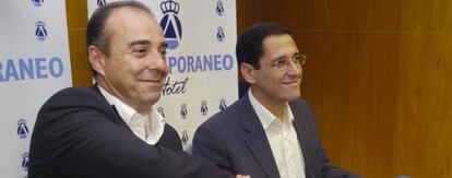 El alcalde de Santa Cruz de Tenerife, Miguel Zerolo (izquierda), y Angel Llanos, del PP.