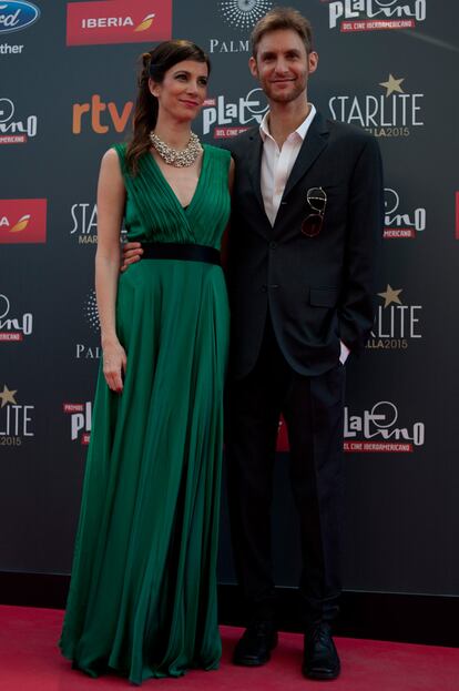 El director argentino Damian Szifron junto a la actriz María Marull.