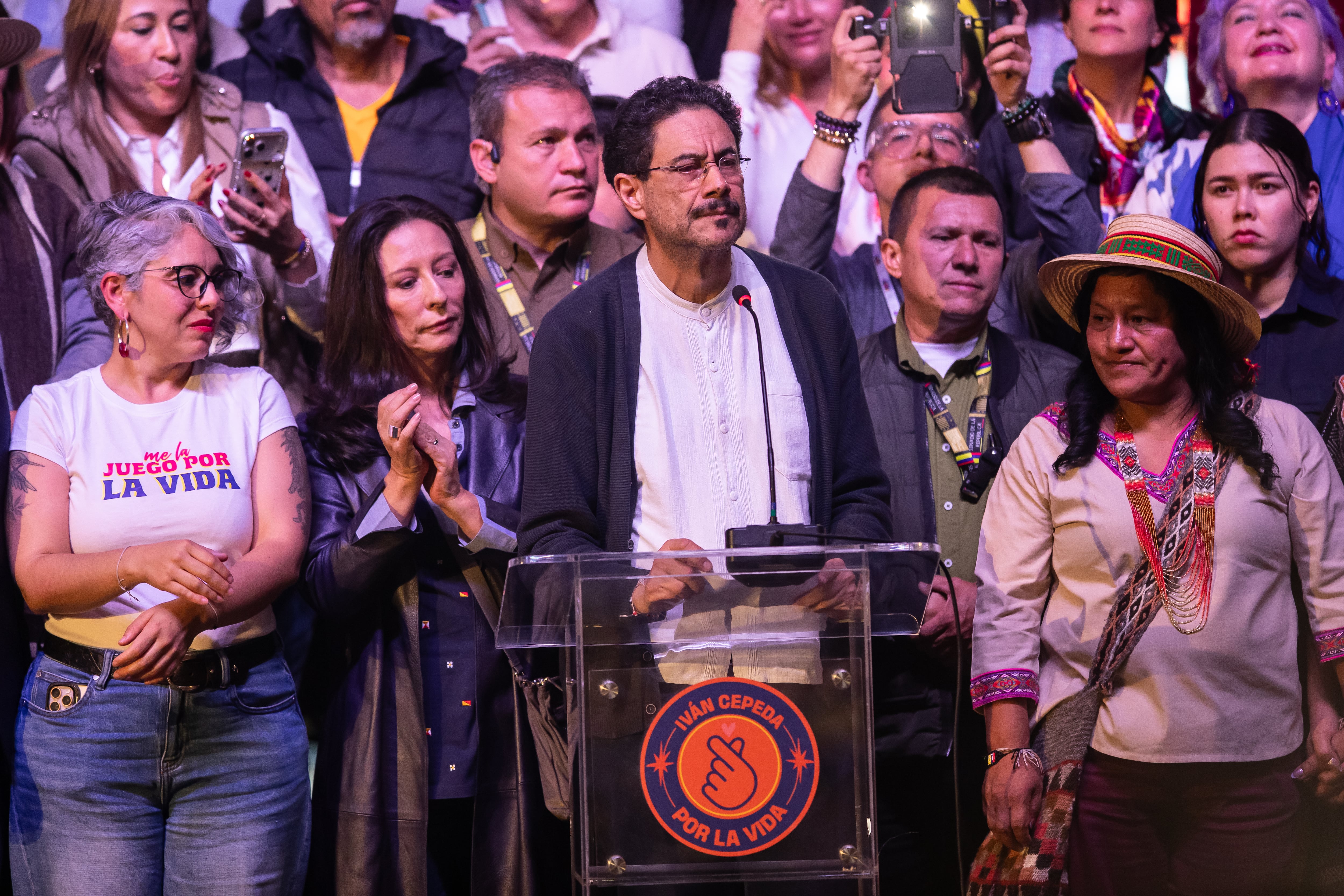 Iván Cepeda se pone a la cabeza de una oposición robusta a Abelardo de la Espriella: “Somos una fuerza serena”