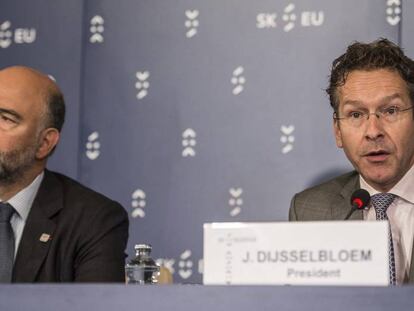 Jeroen Dijsselbloem y Pierre Moscovici.