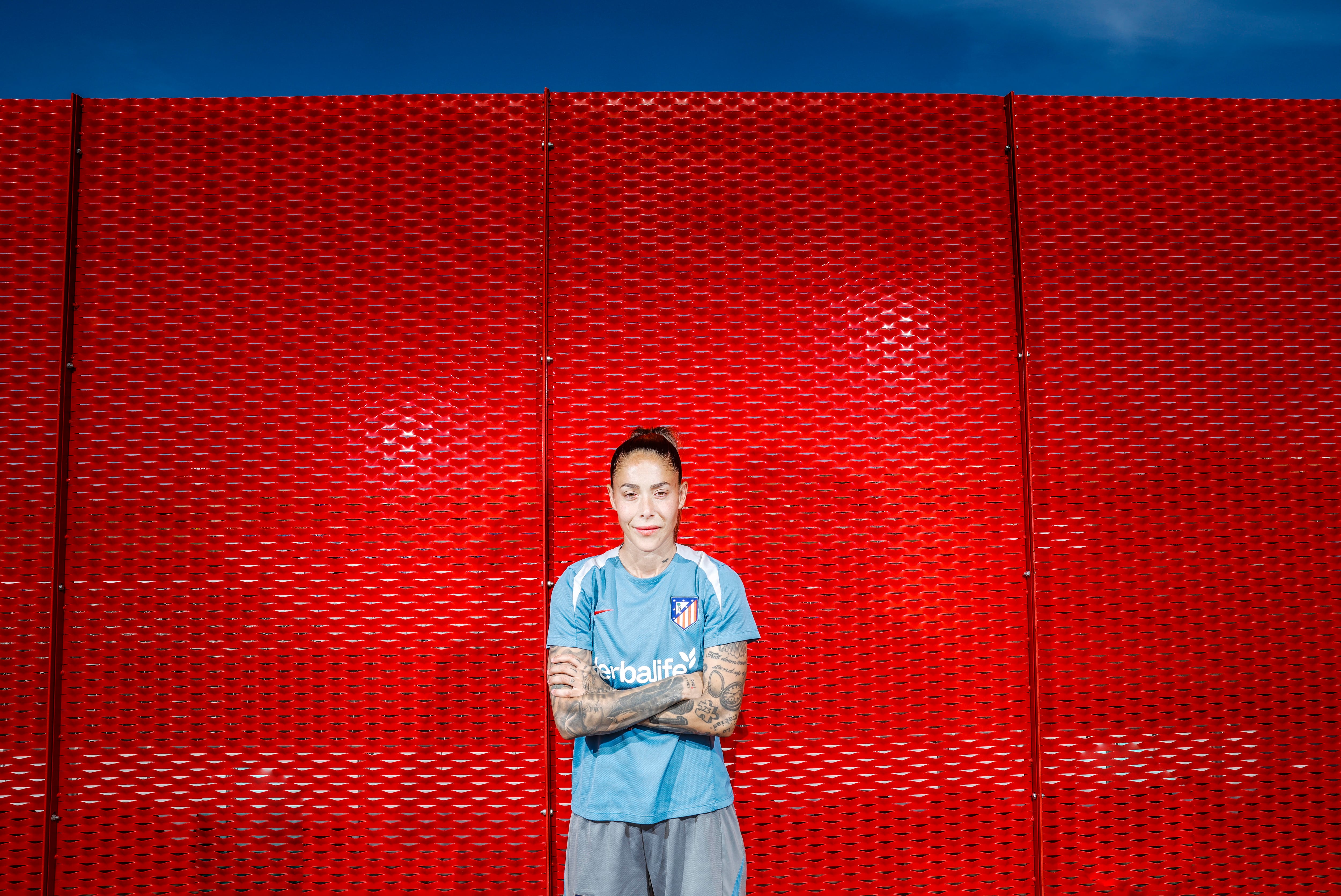 Lola Gallardo, capitana del Atlético: “El Barcelona es un espejo donde mirarse, ha hecho las cosas muy bien” Publicado por Deportes en EL PAÍS