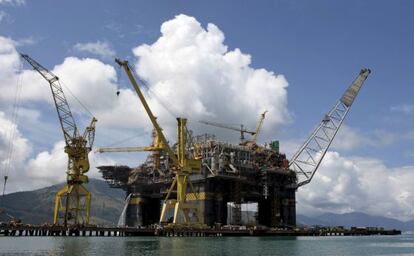 Plataforma da Petrobras em Angra dos Reis (RJ).