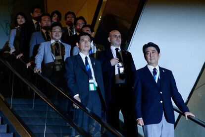 La delegación japonesa, encabezada por su primer ministro Shinzo Abe.
