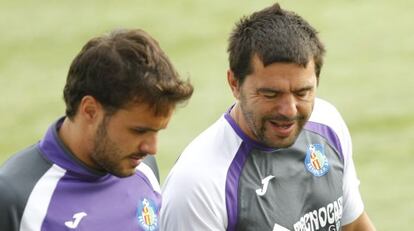Pedro León y Cosmin Contra.