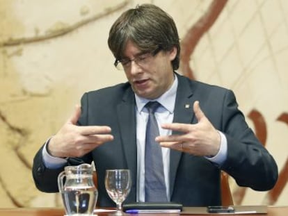 El consejero de Econom&iacute;a, Oriol Junqueras, y el presidente de la Generalitat de Catalu&ntilde;a, Carles Puigdemont. 