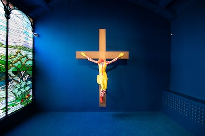 'McJesus' (2015), de Jani Leinonen, en el Museu de l'Art Prohibit de Barcelona.