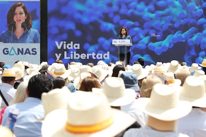 Isabel Díaz Ayuso, durante un mitin en Pozuelo de Alarcón.