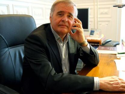 José María Ruiz Soroa, en su despacho.