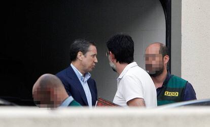 Eduardo Zaplana, en mayo tras ser detenido por la Guardia Civil.