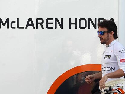 McLaren hace oficial la renovación de Fernando Alonso