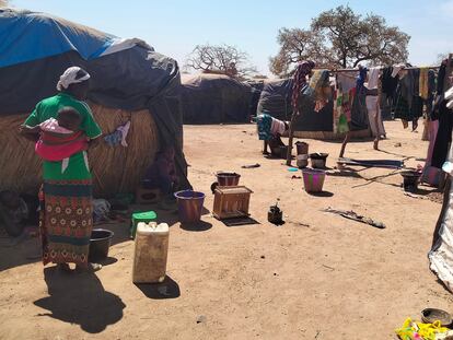 Desplazados por la violencia yihadista en un terreno cerca de Uagadugú, capital de Burkina Faso.