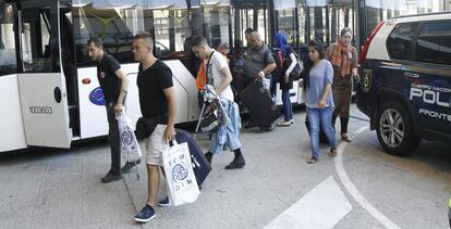 Llegada de los refugiados al Aerouperto Adolfo Su&aacute;rez Madrid-Barajas.