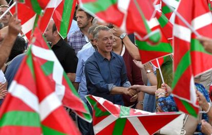 El lehendakari y candidato del PNV a la reelecci&oacute;n, I&ntilde;igo Urkullu, durante un mitin.