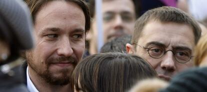 El líder de Podemos, Pablo Iglesias, y el número tres, Juan Carlos Monedero.