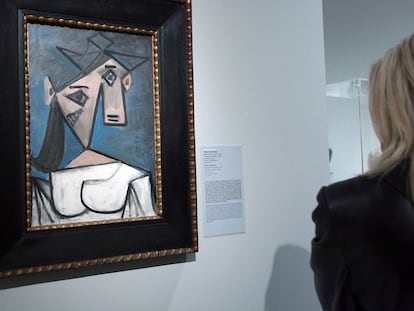 La obra del pintor malagueño Pablo Picasso 'Cabeza de Mujer', antes de ser robada de la Galería Nacional de Atenas (Grecia), en 2012.