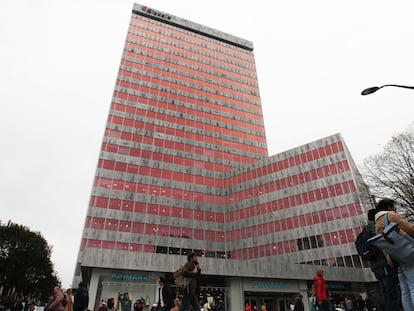 La antigua torre del Banco de Bizkaia, rebautizada como Torre BAT, en la Gran Vía de Bilbao.