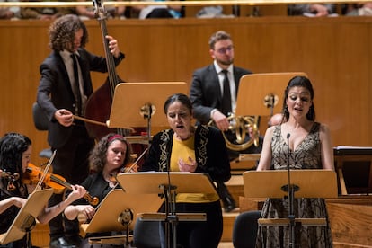 María Espada (Sammete) y Ana Quintans (Beroe), dos voces muy bien avenidas en el dúo final del primer acto de la ópera 'La Nitteti'.