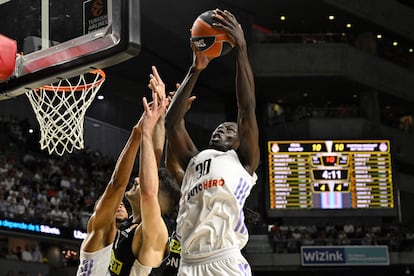 Eli Ndiaye, durante el partido.